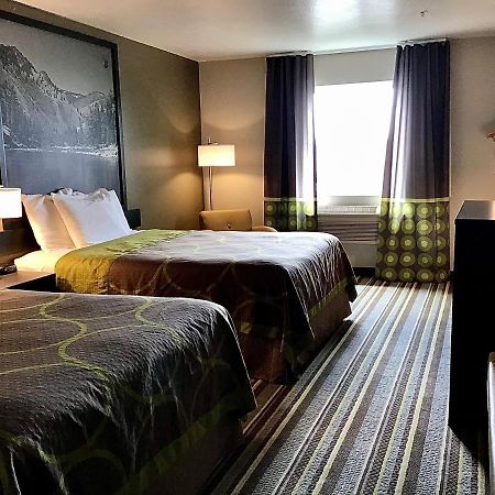 Super 8 By Wyndham Super 8 Blackfoot Ngoại thất bức ảnh