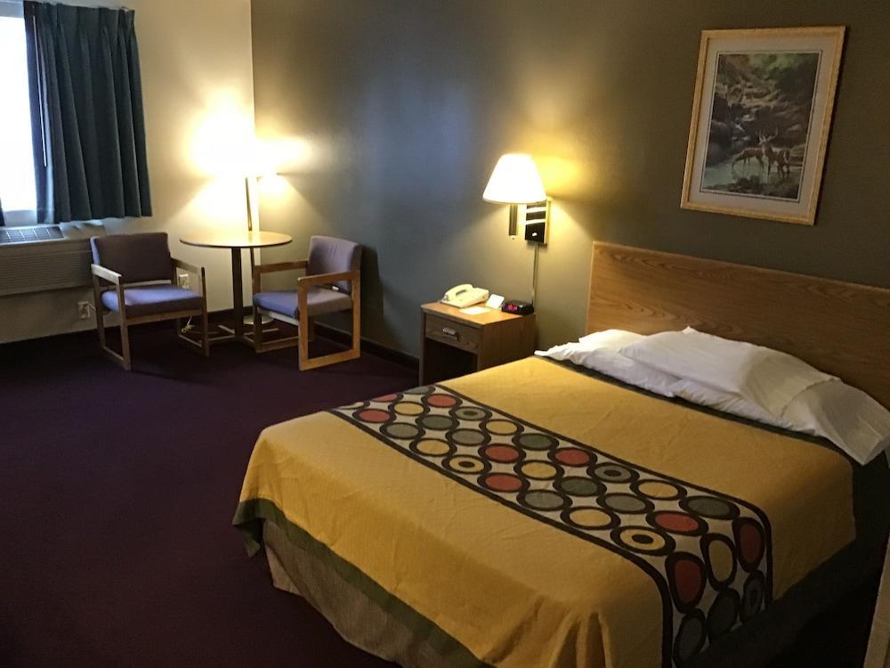 Super 8 By Wyndham Super 8 Blackfoot Ngoại thất bức ảnh
