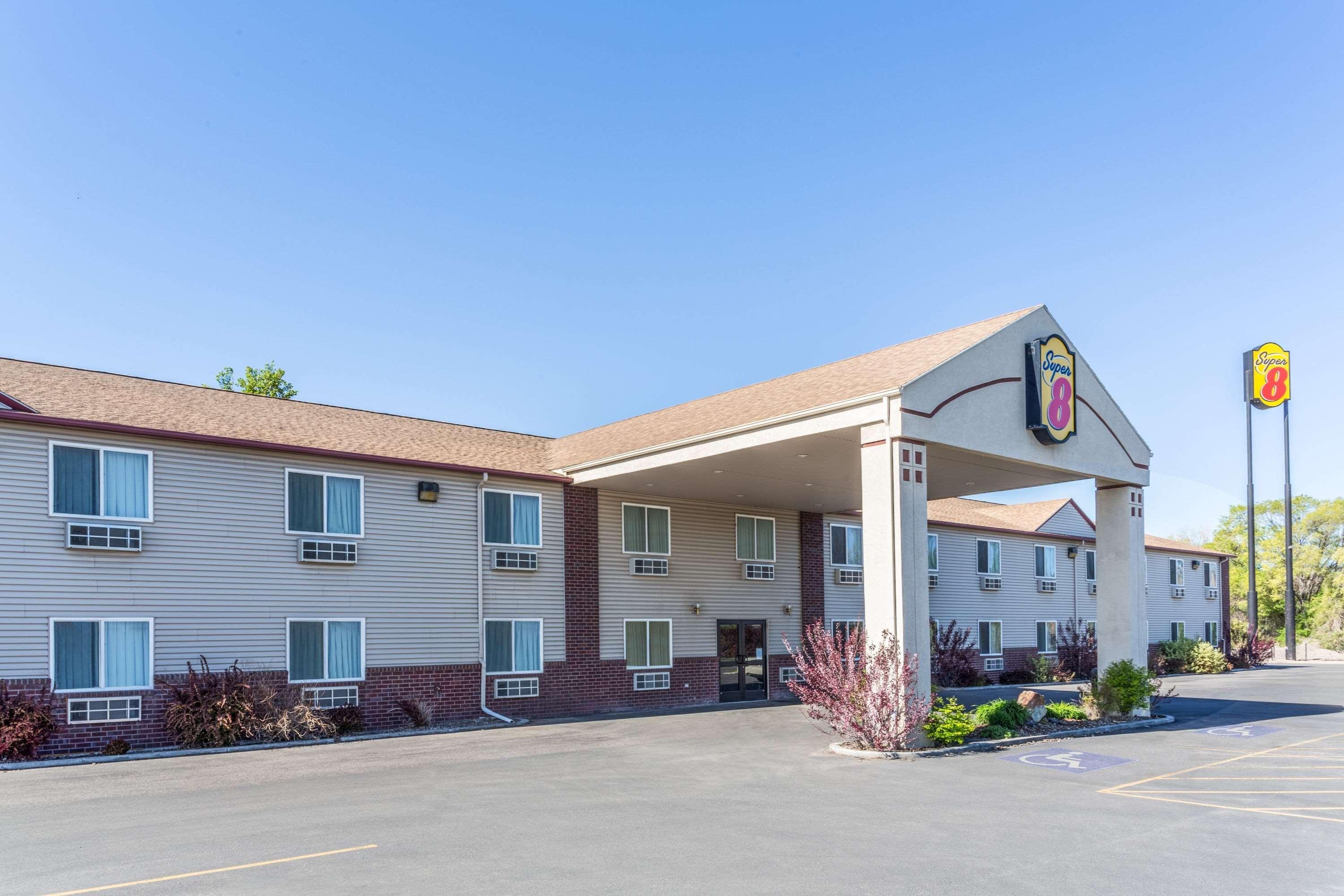 Super 8 By Wyndham Super 8 Blackfoot Ngoại thất bức ảnh